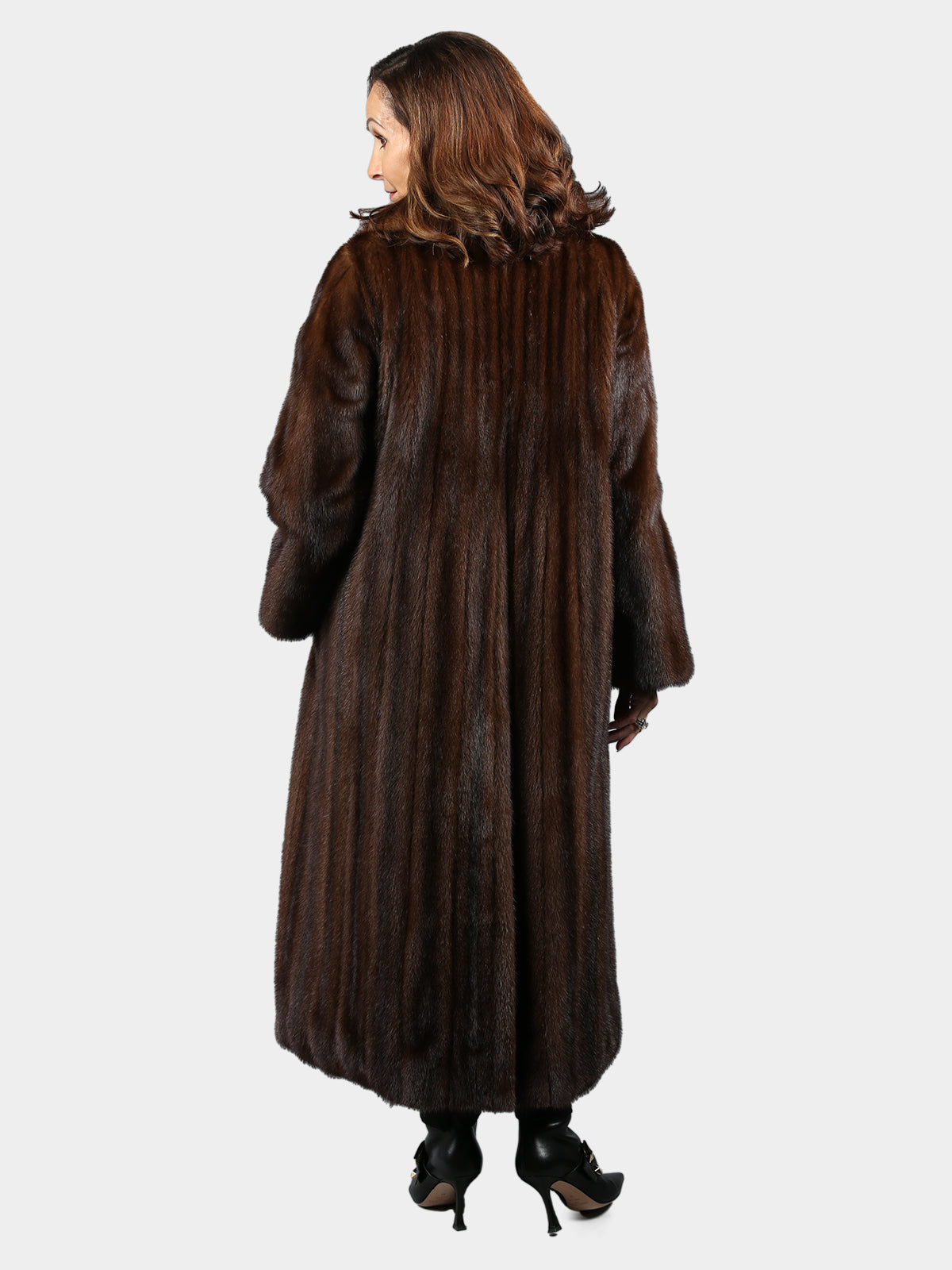 Woman's Vintage Natural Mahogany Female Mink Fur Coat