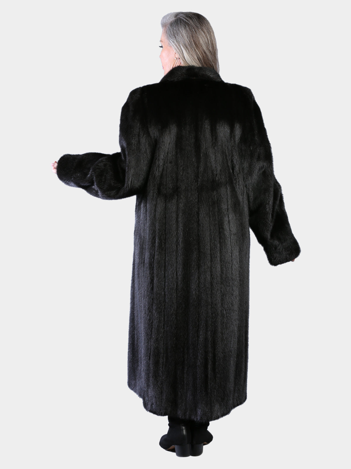 Woman's Natural Ranch Mink Fur Coat