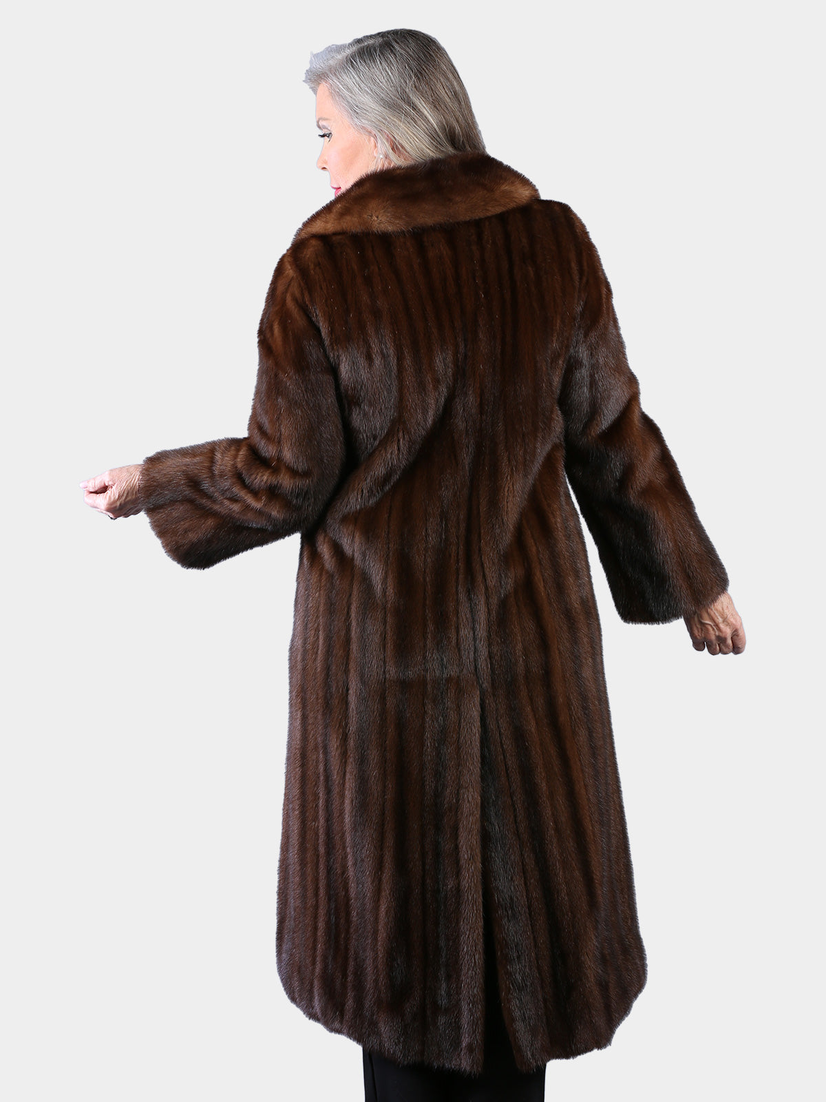 Woman's Vintage Natural Mahogany Female Mink Fur Coat