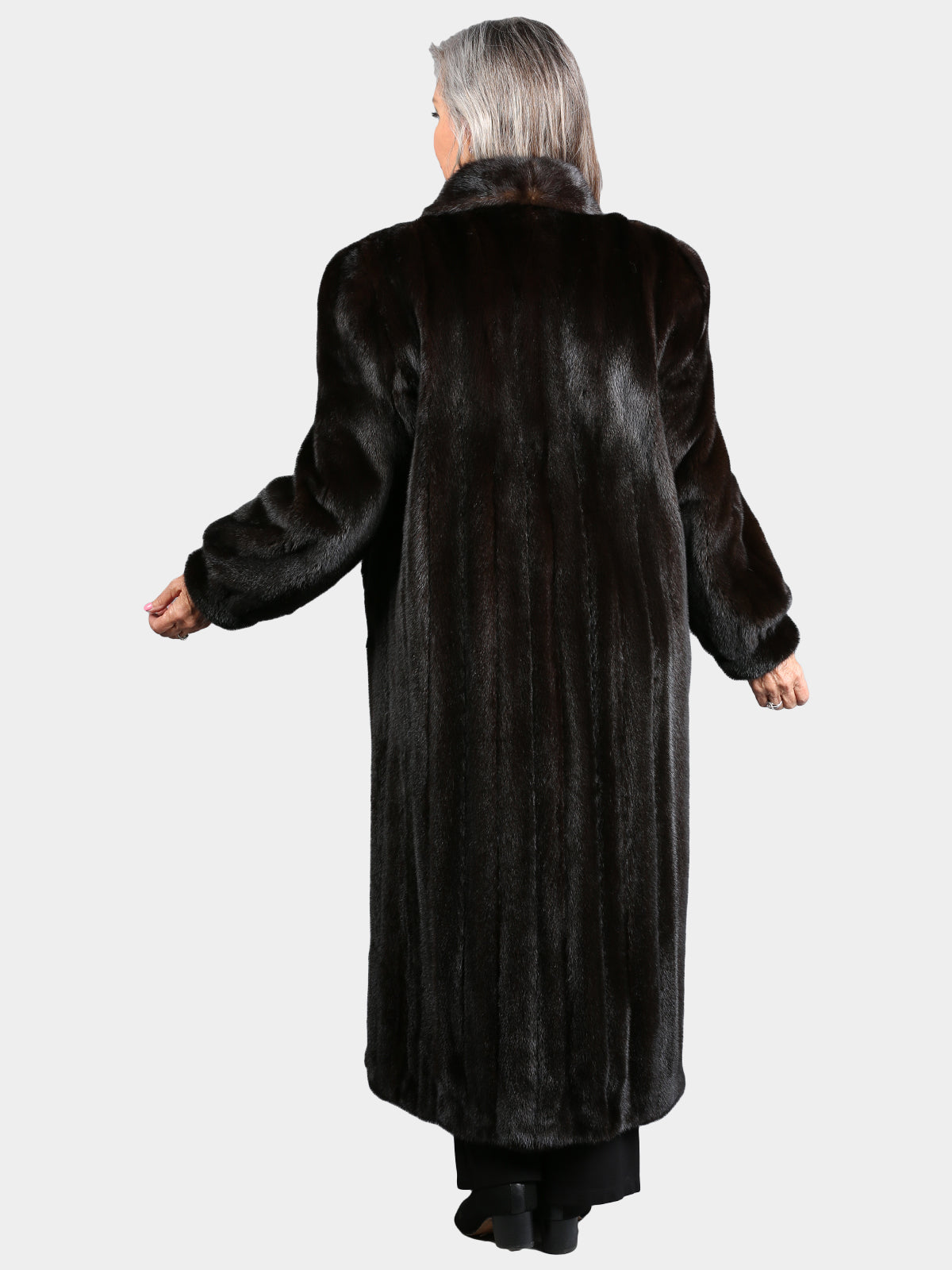 Woman's Natural Deep Mahogany Mink Fur Coat