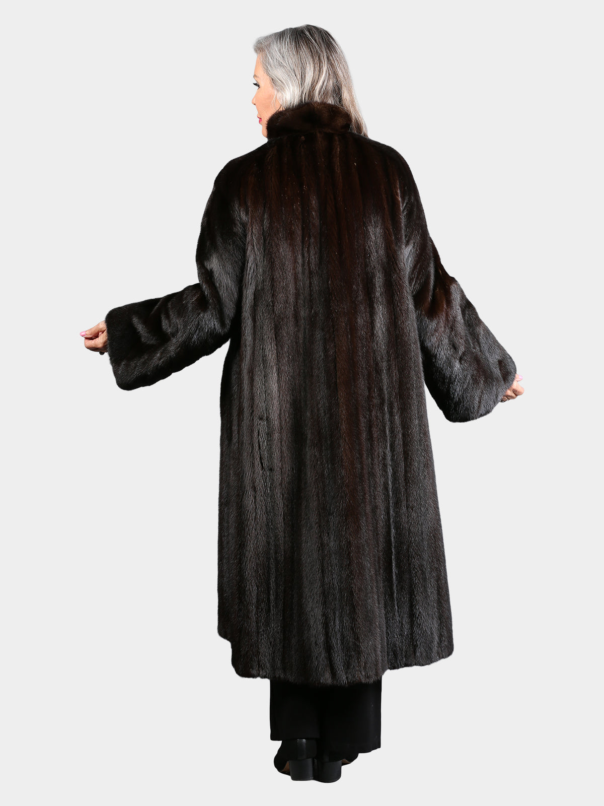 Woman's Natural Mahogany Mink Fur Coat