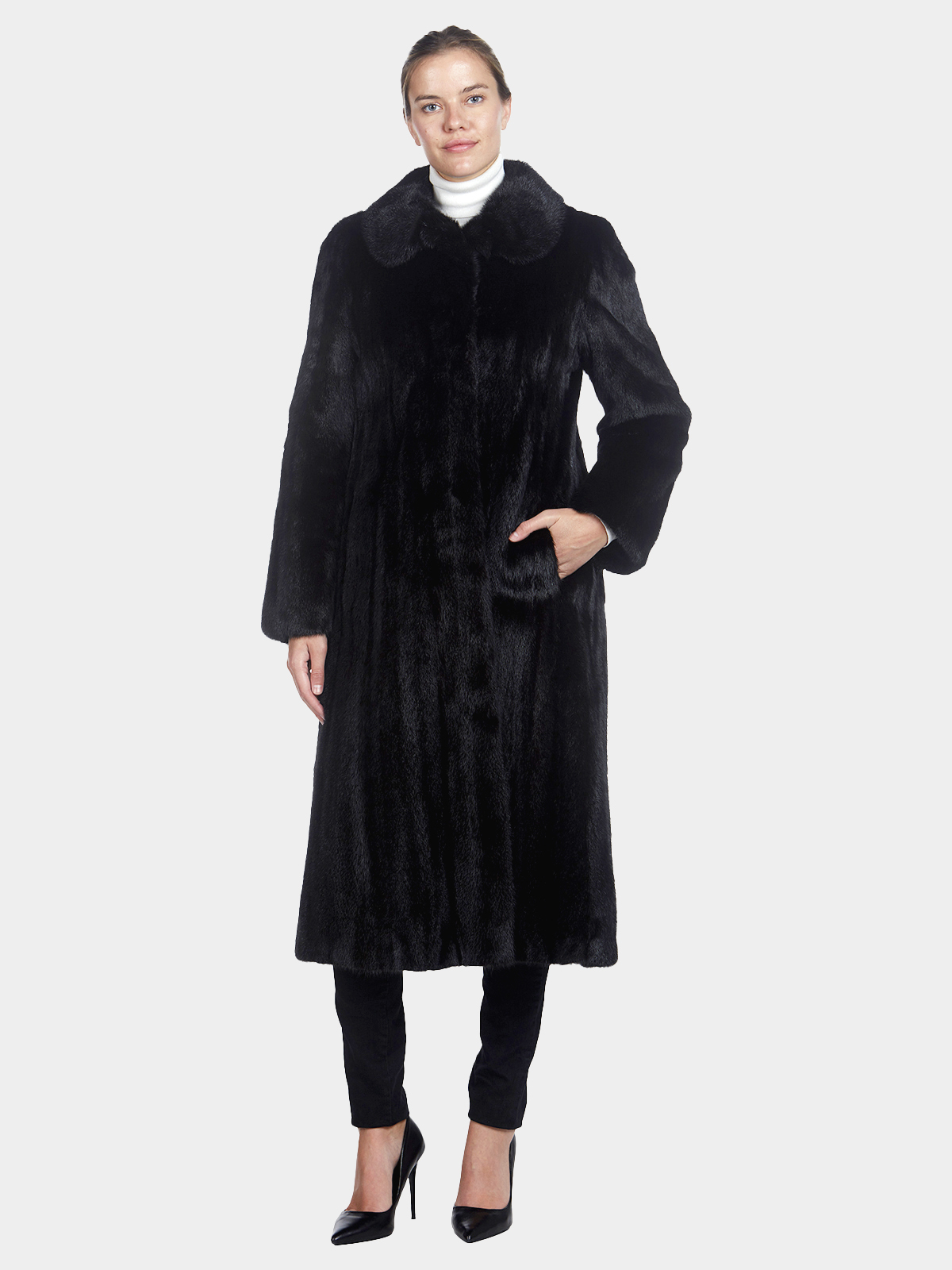 Woman's Saga Mink Ranch Mink Fur 7/8 Coat