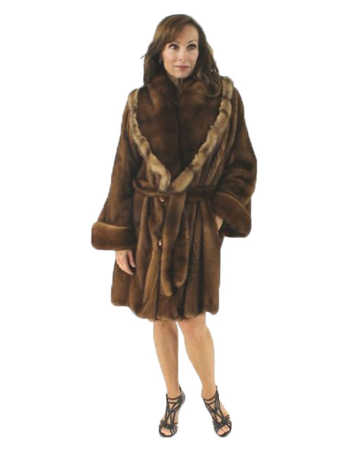 Woman's Demi Buff Mink Fur Stroller 