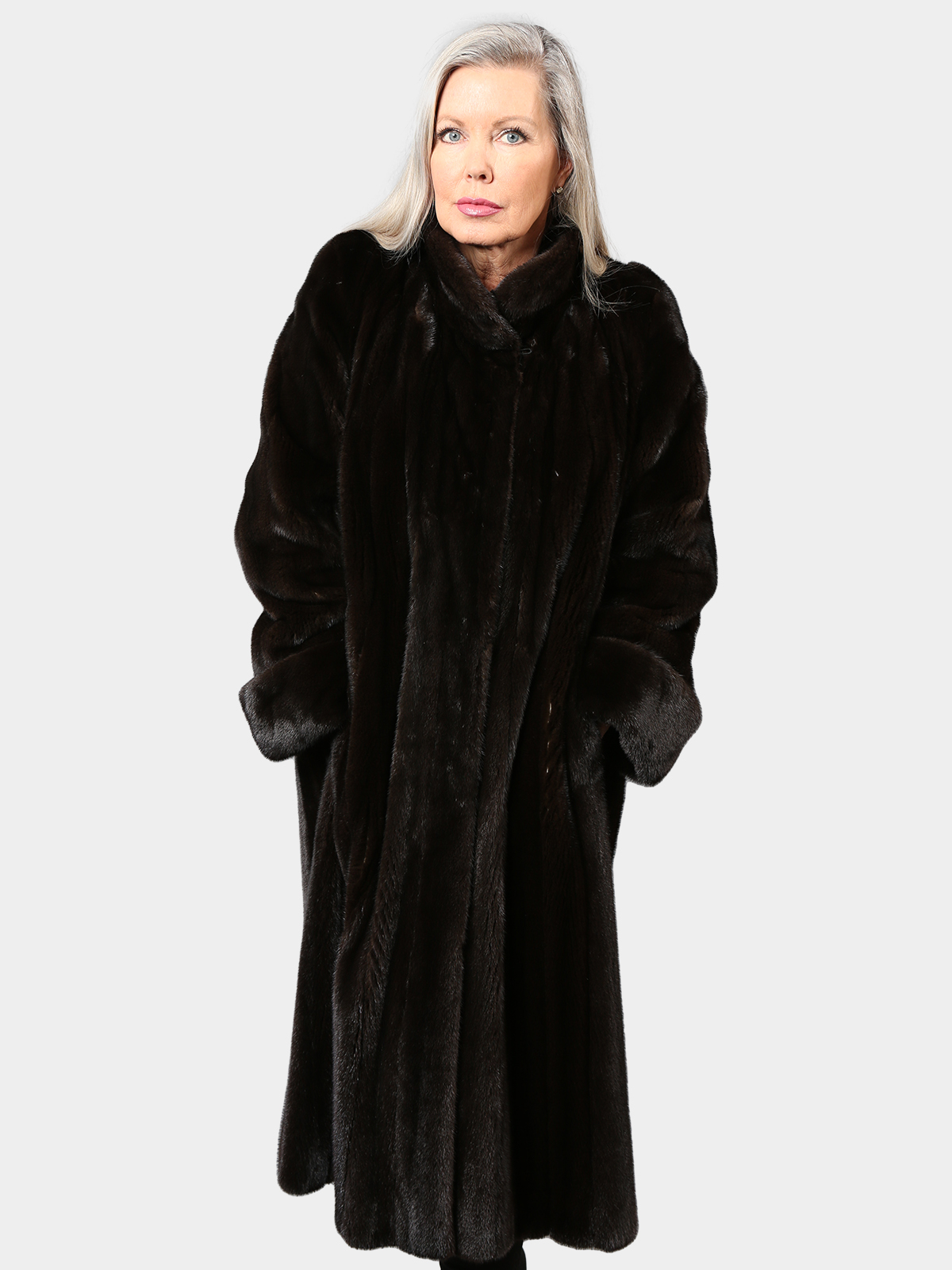 Woman's Ranch Female Mink Fur Coat