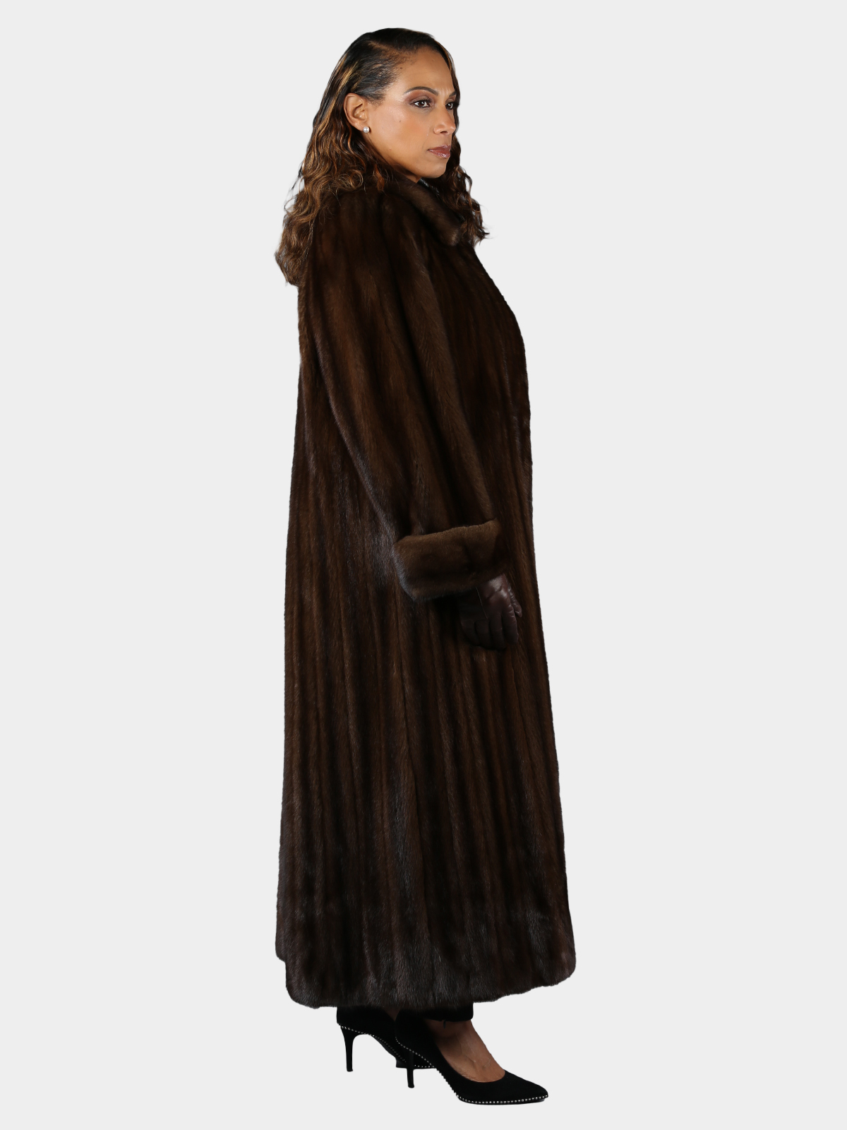 Woman's Guy Laroche Mahogany Female Mink Fur Coat - Estate Furs