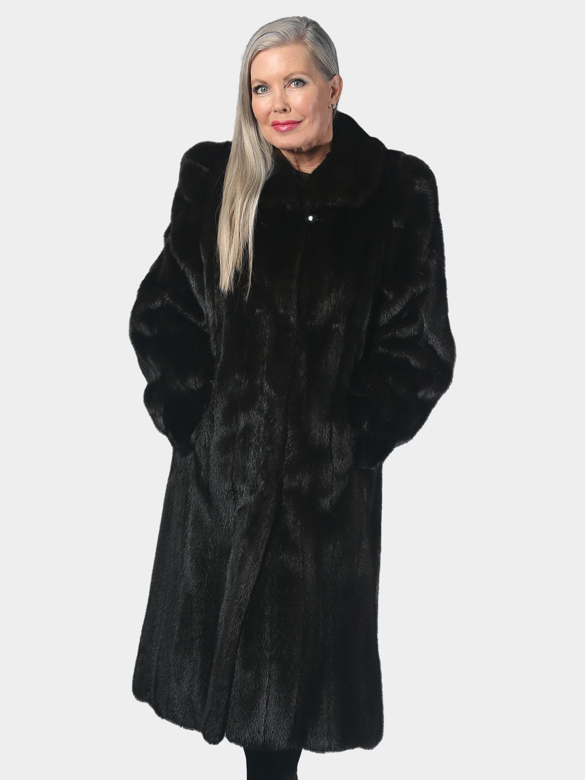 Woman's Natural Vintage Ranch Mink Fur Coat