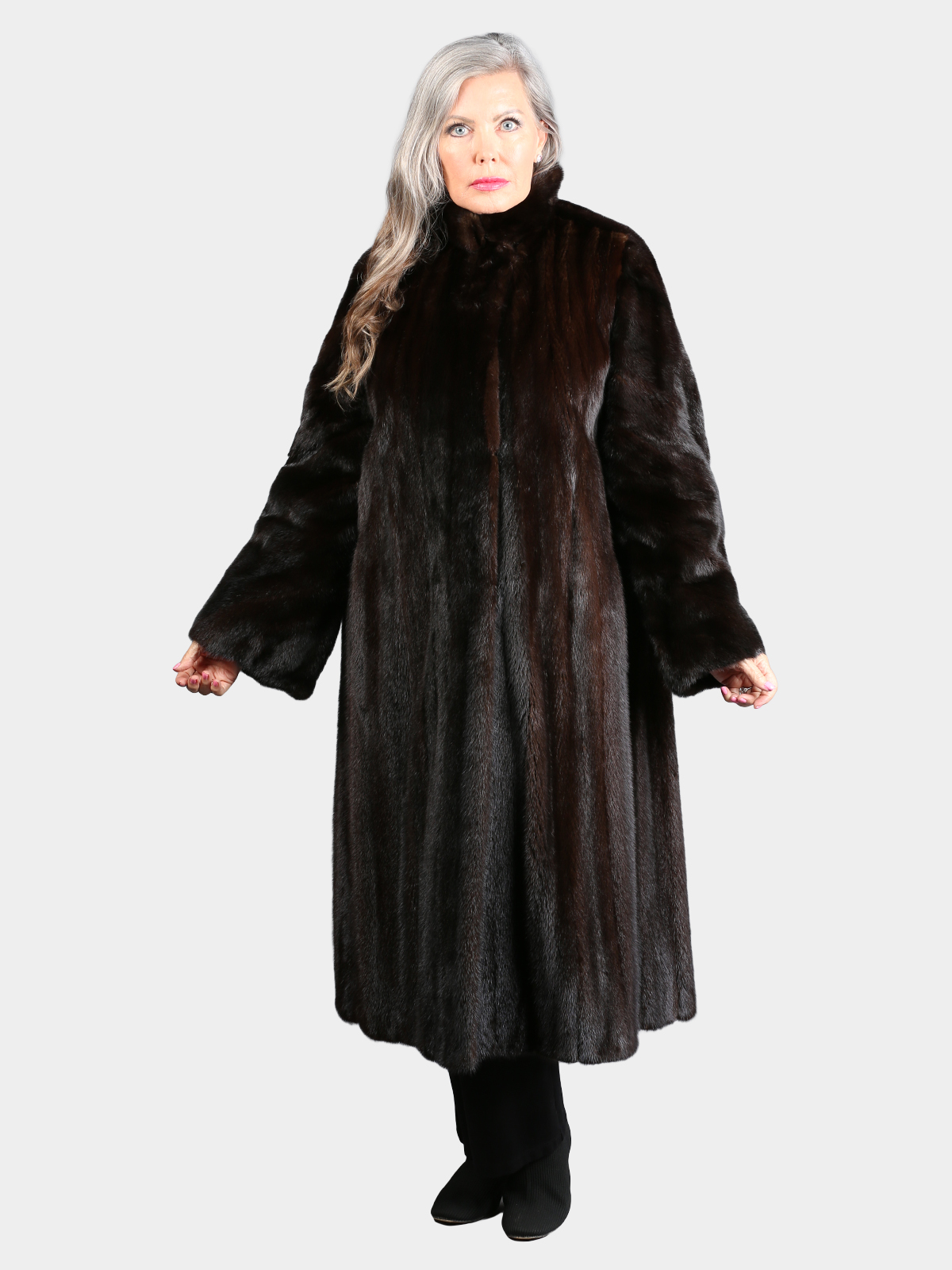Woman's Natural Mahogany Mink Fur Coat