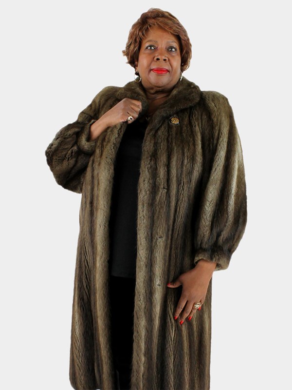 Woman's Natural Muskrat Fur Coat