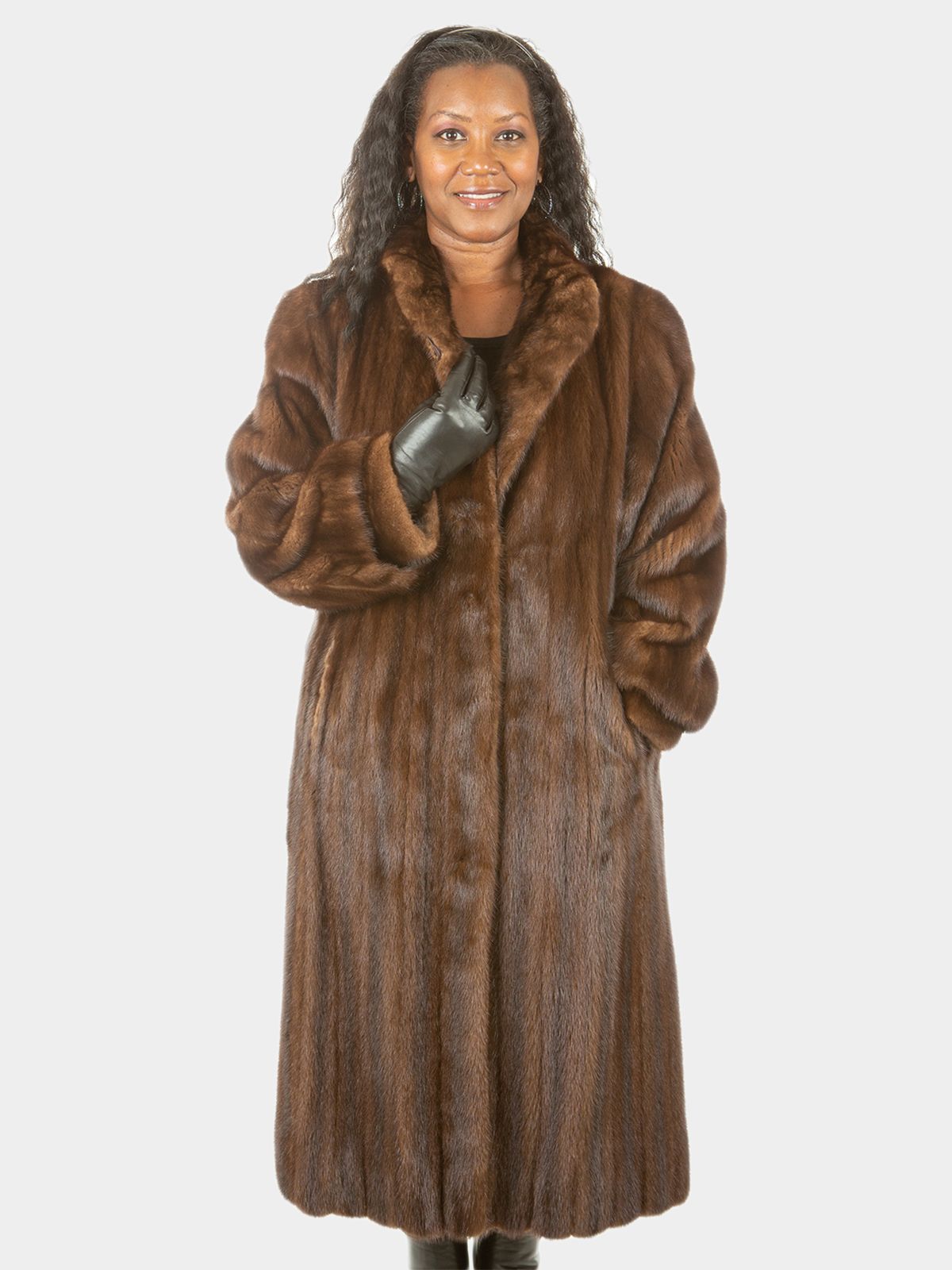 Natural Mahogany Female Mink Fur Coat - Estate Furs