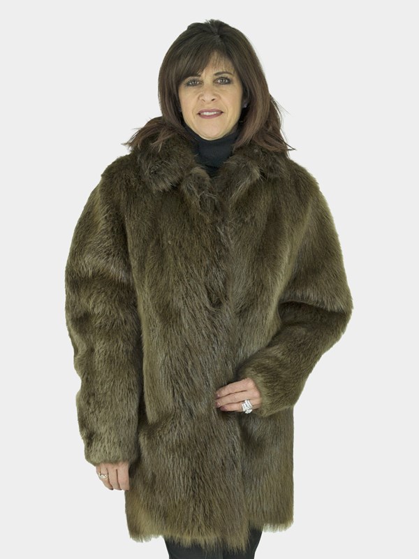 Woman's Medium Tone Beaver Fur Stroller