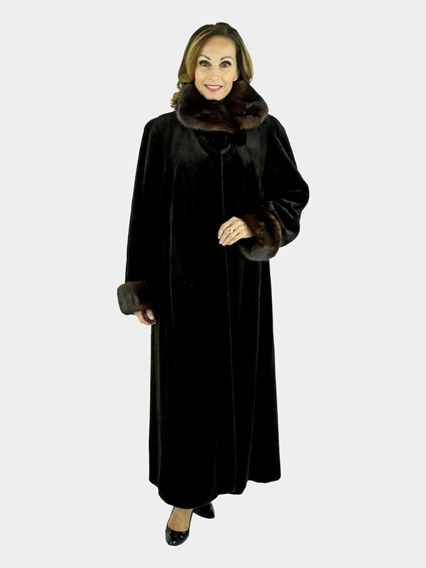 Woman's Brown Sheared Mink Fur Coat with Traditional Mink Collar and Cuffs