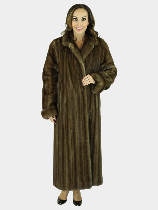 Woman's Lunaraine Female Mink Fur Coat