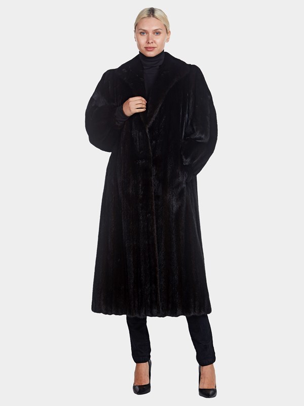 Woman's Ranch Mink Fur Coat