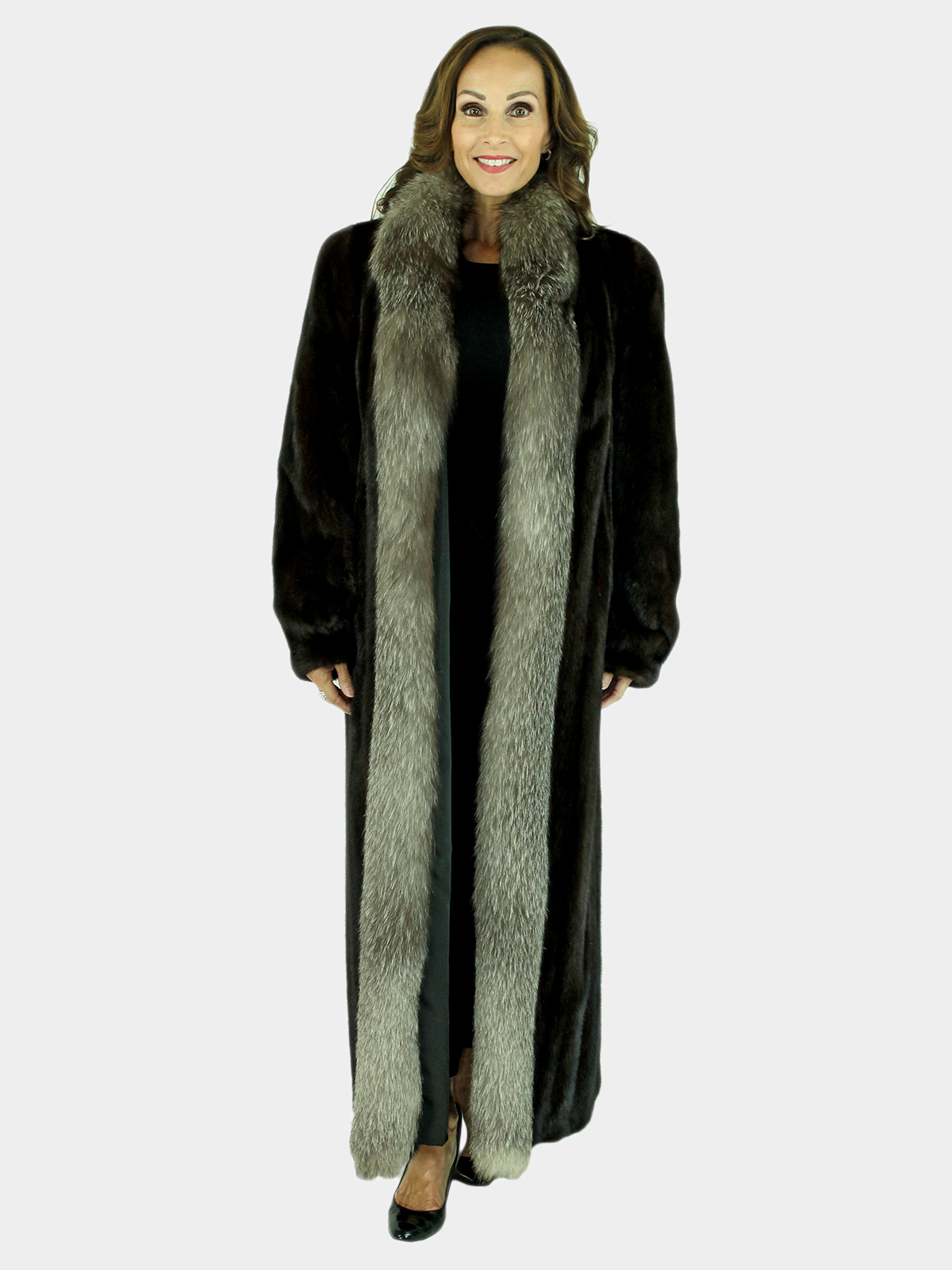 Natural Mahogany Female Mink Fur Coat - Estate Furs