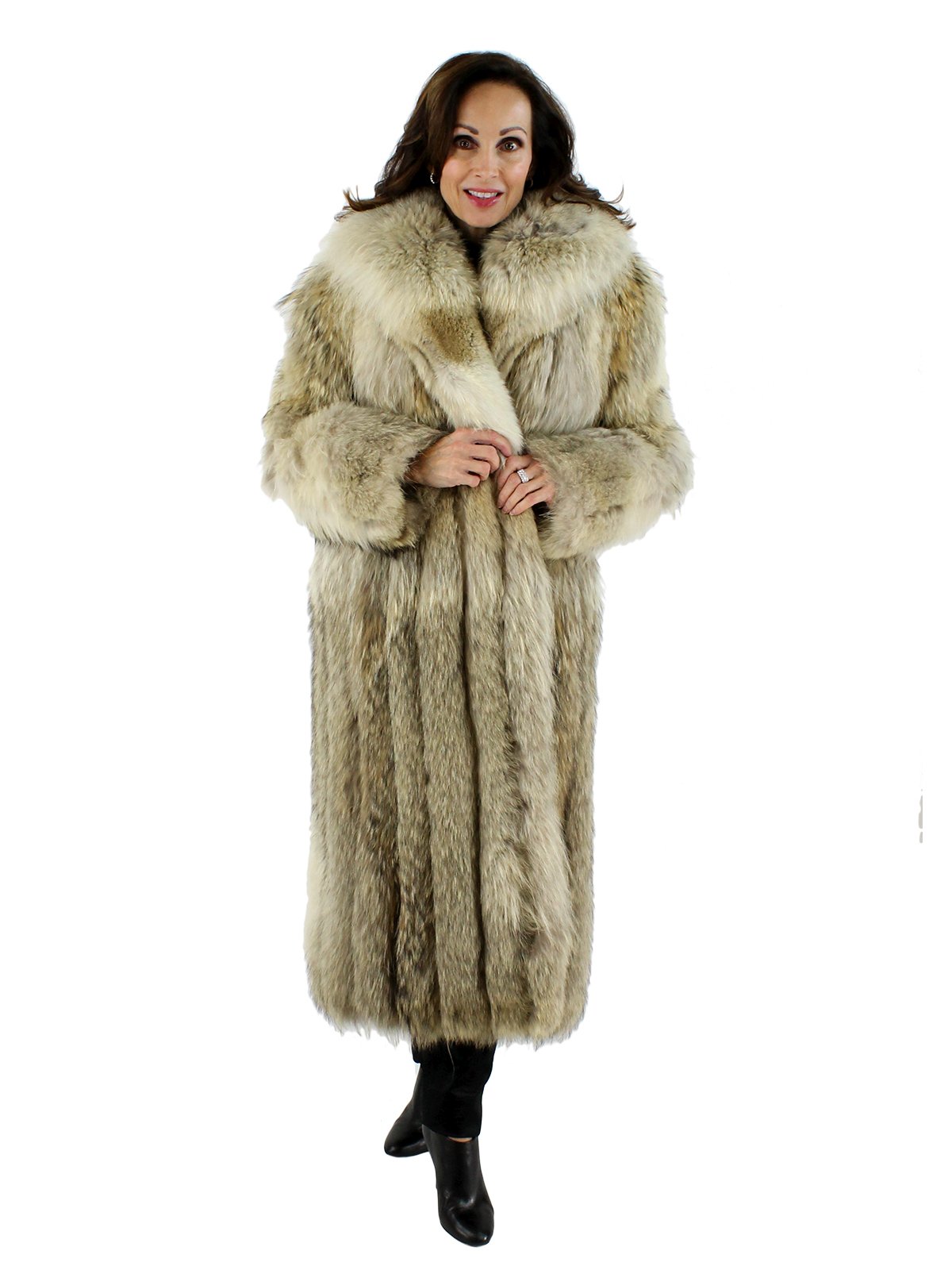 Used coyote fur coats discount