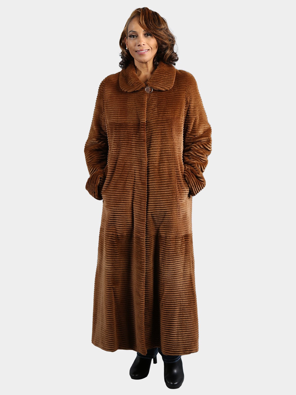 Woman's Sugar Brown Sheared Mink Fur Coat with Laser Grooving