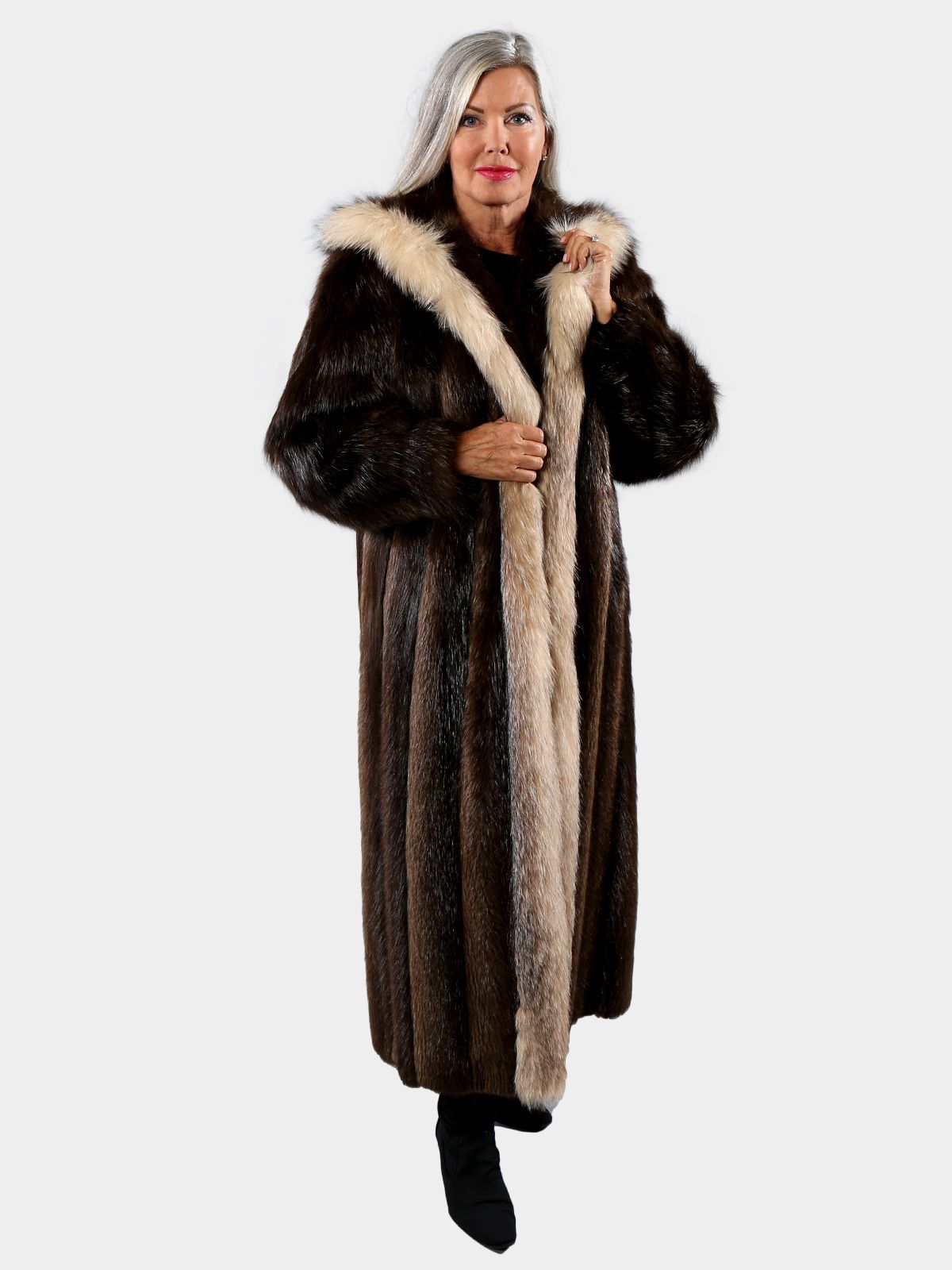 Long hair beaver jacket and mink insert – Wolfie Premium Outerwear