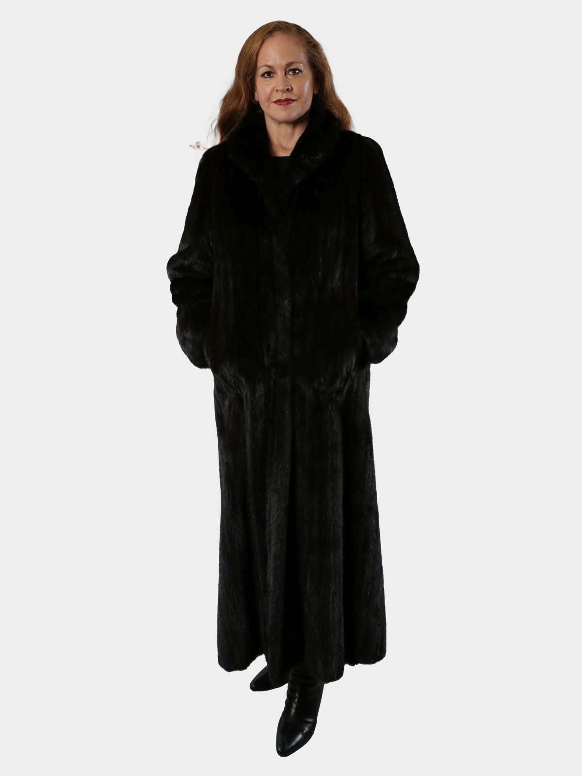 Extra long fur coat hotsell