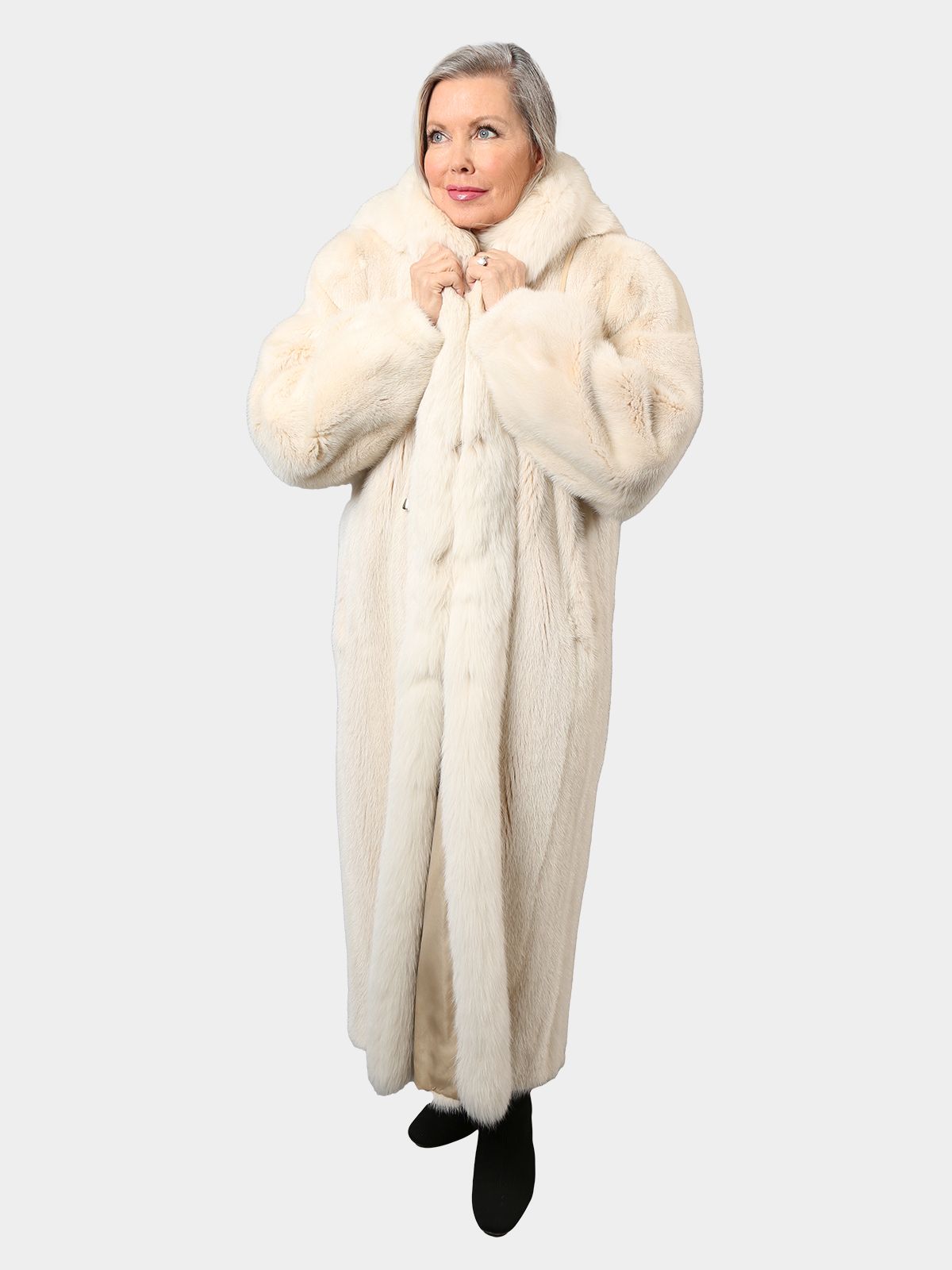 Natural Mahogany Female Mink Fur Coat - Estate Furs