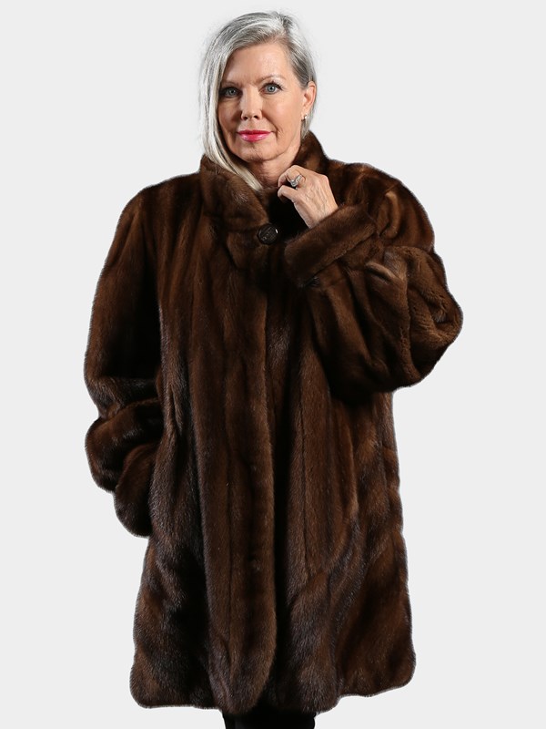 Woman's Plus Size Demi Buff Female Directional Body Mink Fur Stroller