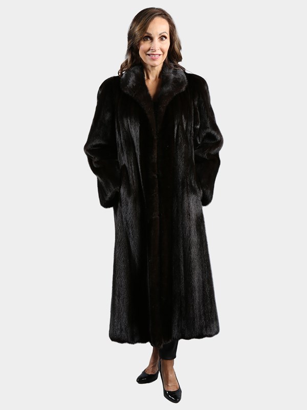 Woman's Petite Blackglama Female Mink Fur Coat
