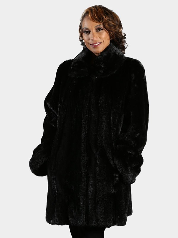 Woman's Ranch Semi Sheared Female Mink Fur Stroller