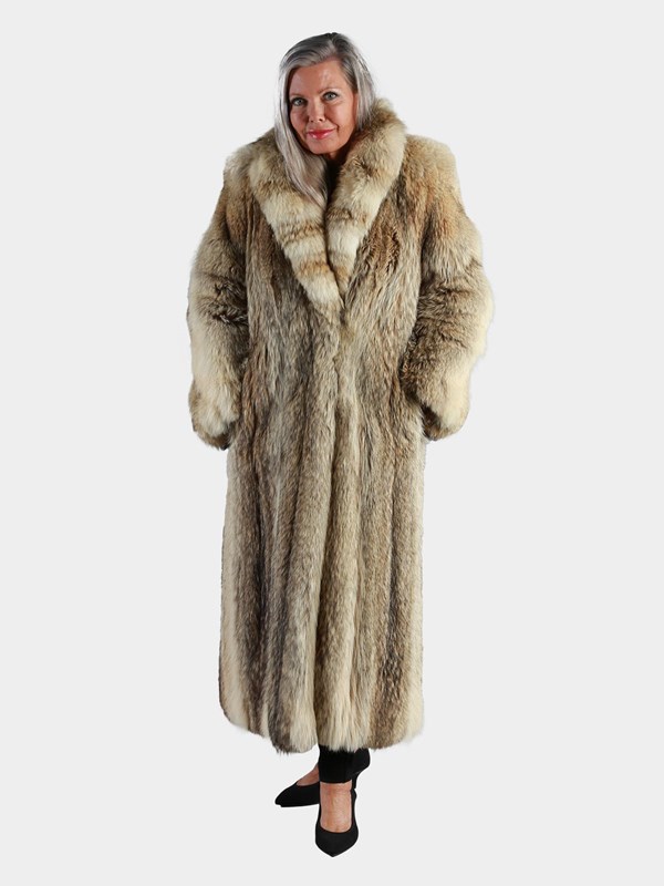 Mid Length Coyote Fur Coat for Men