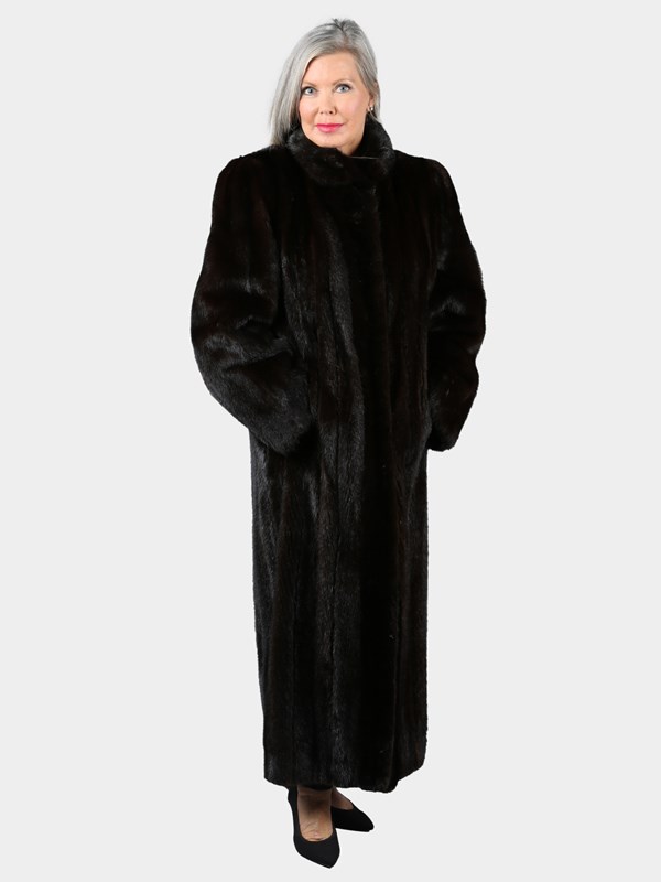 Woman's Natural Deepest Mahogany Mink Fur Coat
