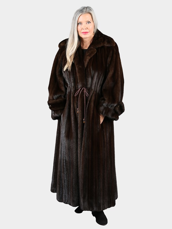 Woman's Natural Mahogany Female Mink Fur Coat by Geoffrey Beene