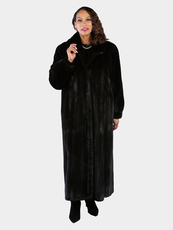 Woman's Plus Size Natural Ranch Female Mink Fur Coat