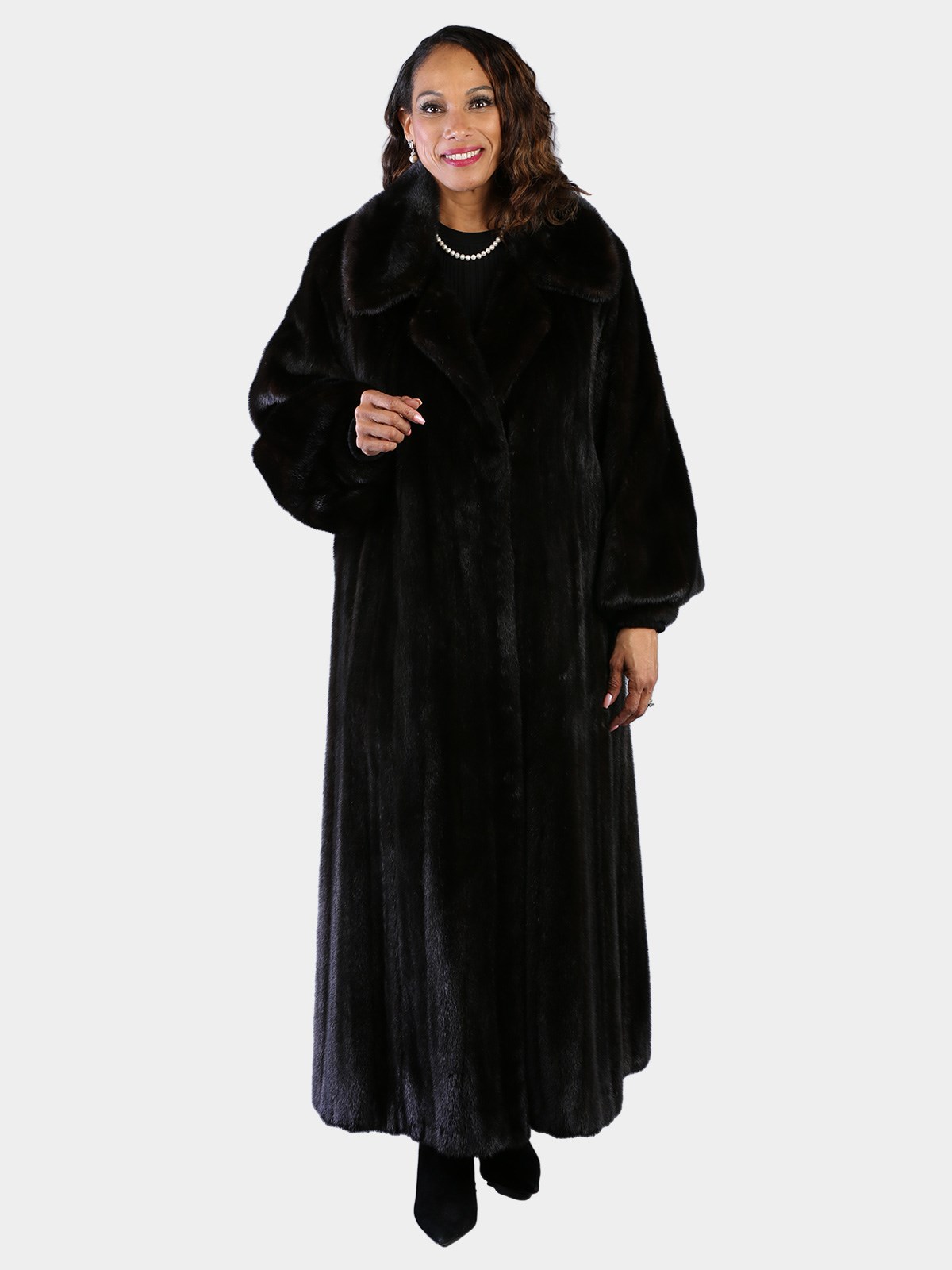 Woman's Natural Ranch Female Mink Fur Coat