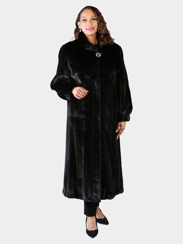 Woman's Natural Ranch Female Mink Fur Coat