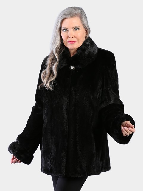 Woman's Natural Ranch Semi Sheared Female Mink Fur Jacket