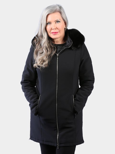 Woman's Black Techno Fabric Stroller with Detachable Hood