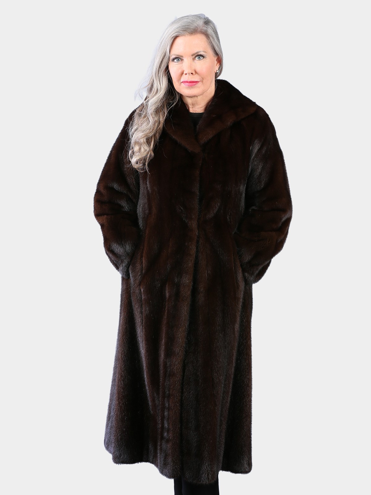 Woman's Vintage Deep Mahogany Mink Fur Coat