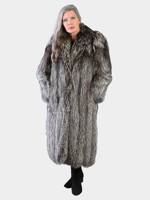 Woman's Natural Silver Fox Fur Coat