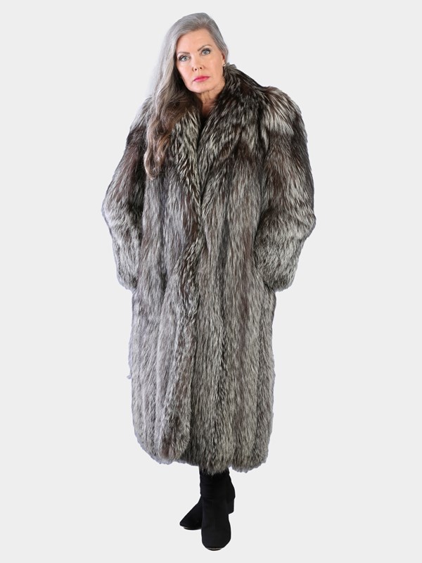 Woman's Natural Silver Fox Fur Coat