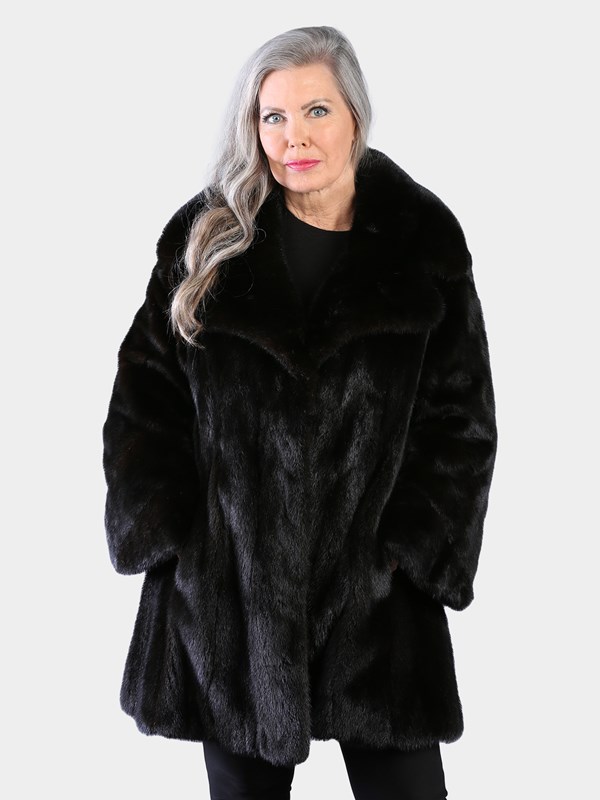 Woman's Vintage Ranch Female Mink Fur Stroller with Blackglama Skins