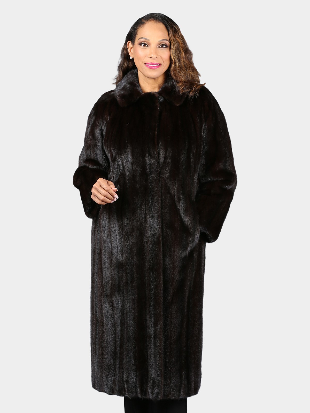Woman's Deepest Mahogany Vintage Female Mink Fur Coat