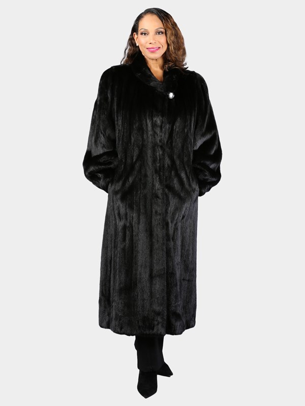 Woman's Plus Size Natural Ranch Female Mink Fur Coat