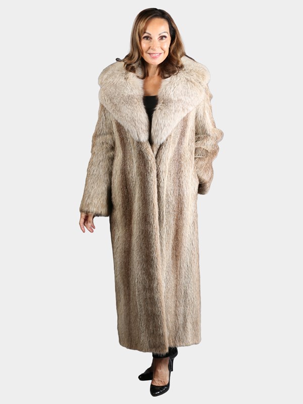 Woman's Vintage Nutria Fur Coat with Large Fur Collar