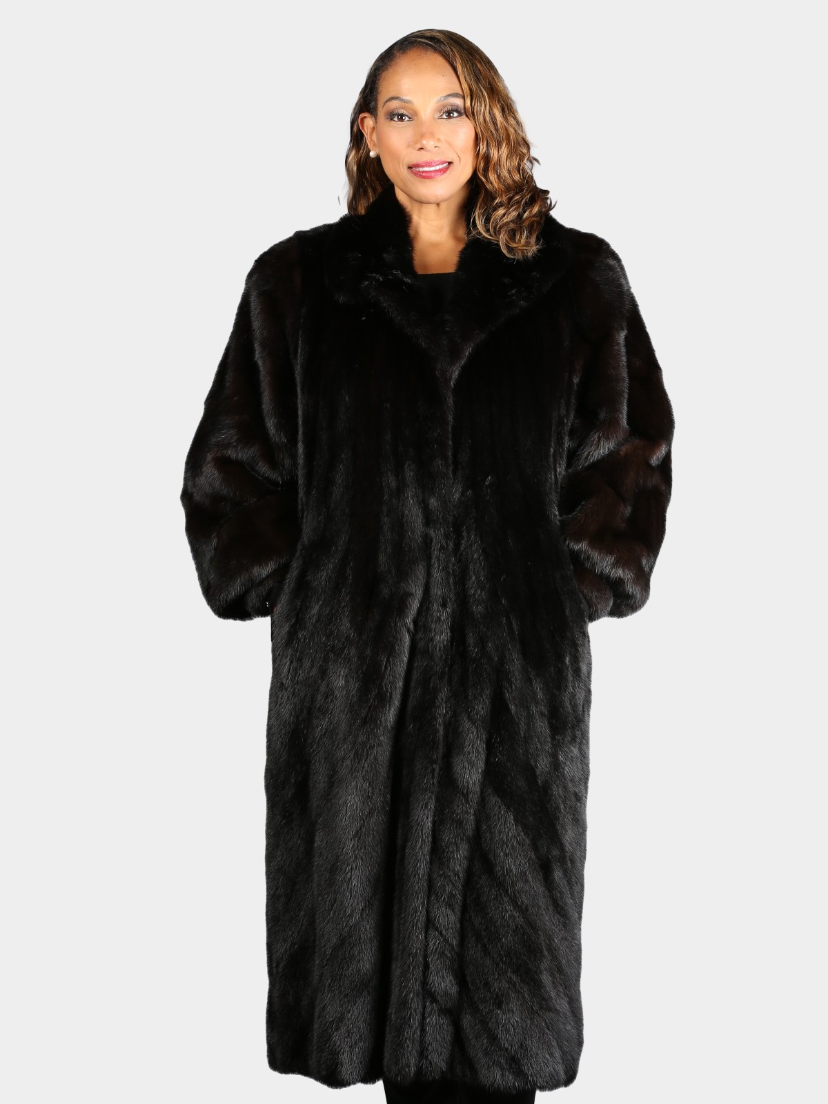 Woman's Natural Ranch Female Mink Fur Coat with Directional Design