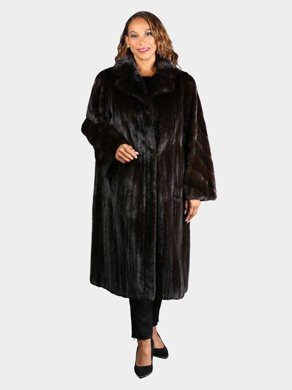 Woman's Plus Size Natural Deepest Mahogany Female Mink Fur Coat