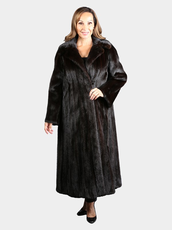 Woman's Natural Vintage Ranch Female Mink Fur Coat