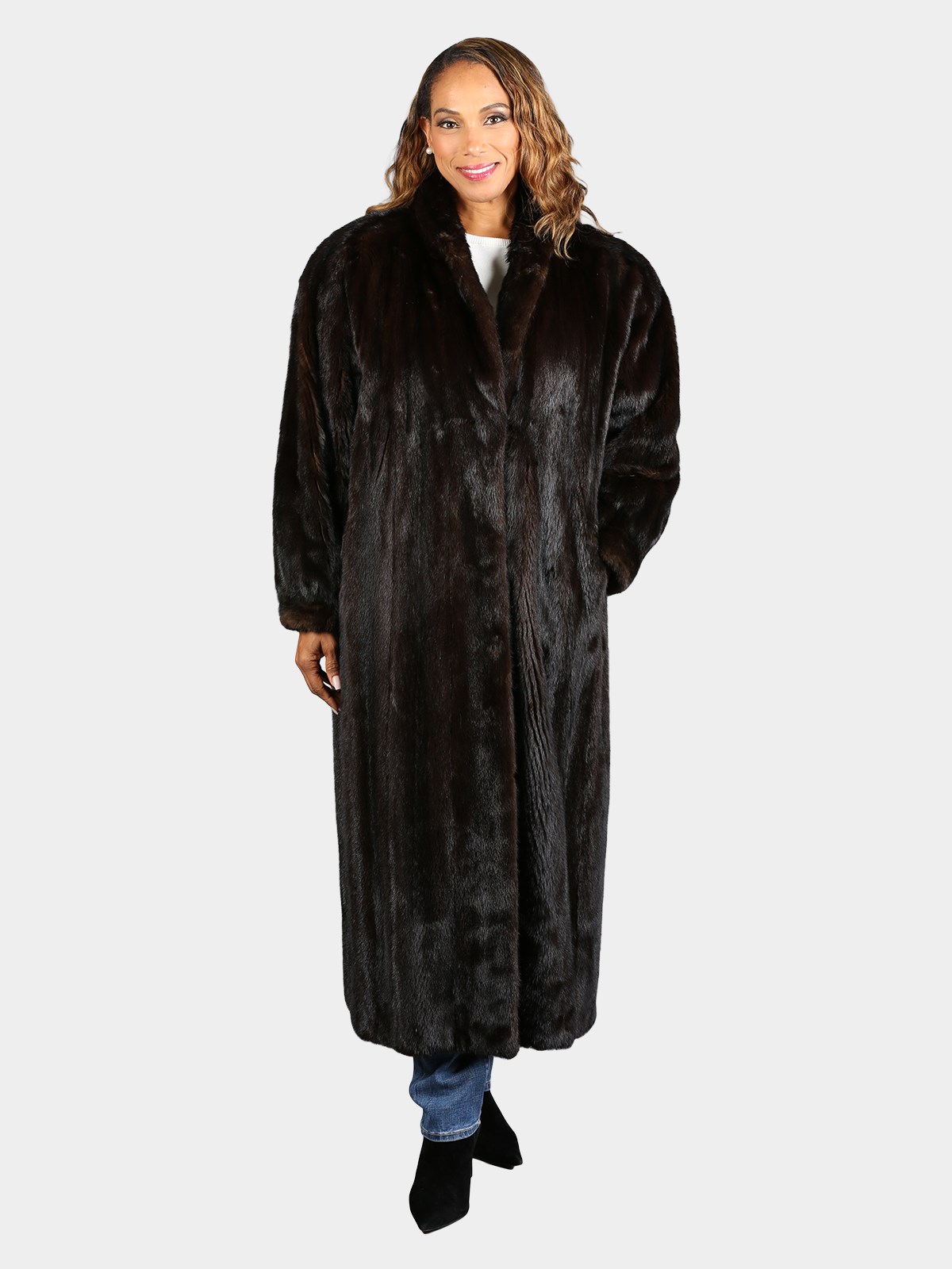 Woman's Natural Deepest Mahogany Mink Fur Coat