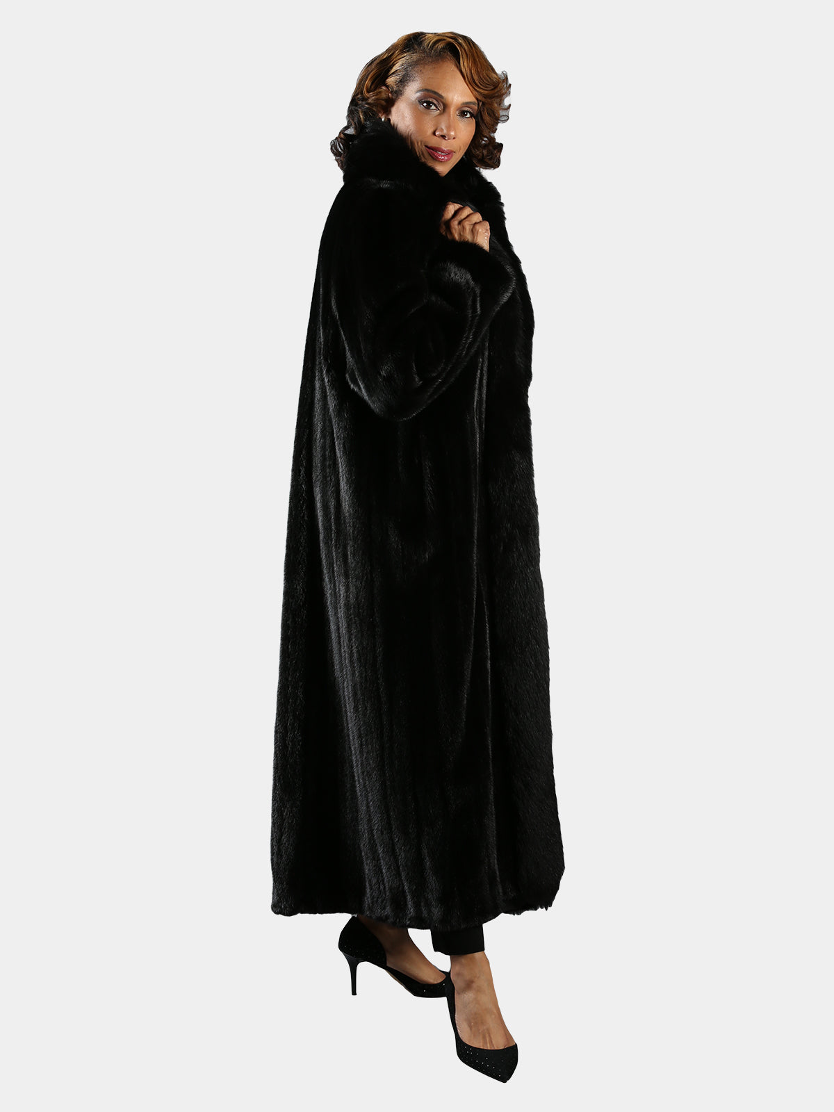 Woman's Ranch Female Mink Fur Coat with Fox Tuxedo Front