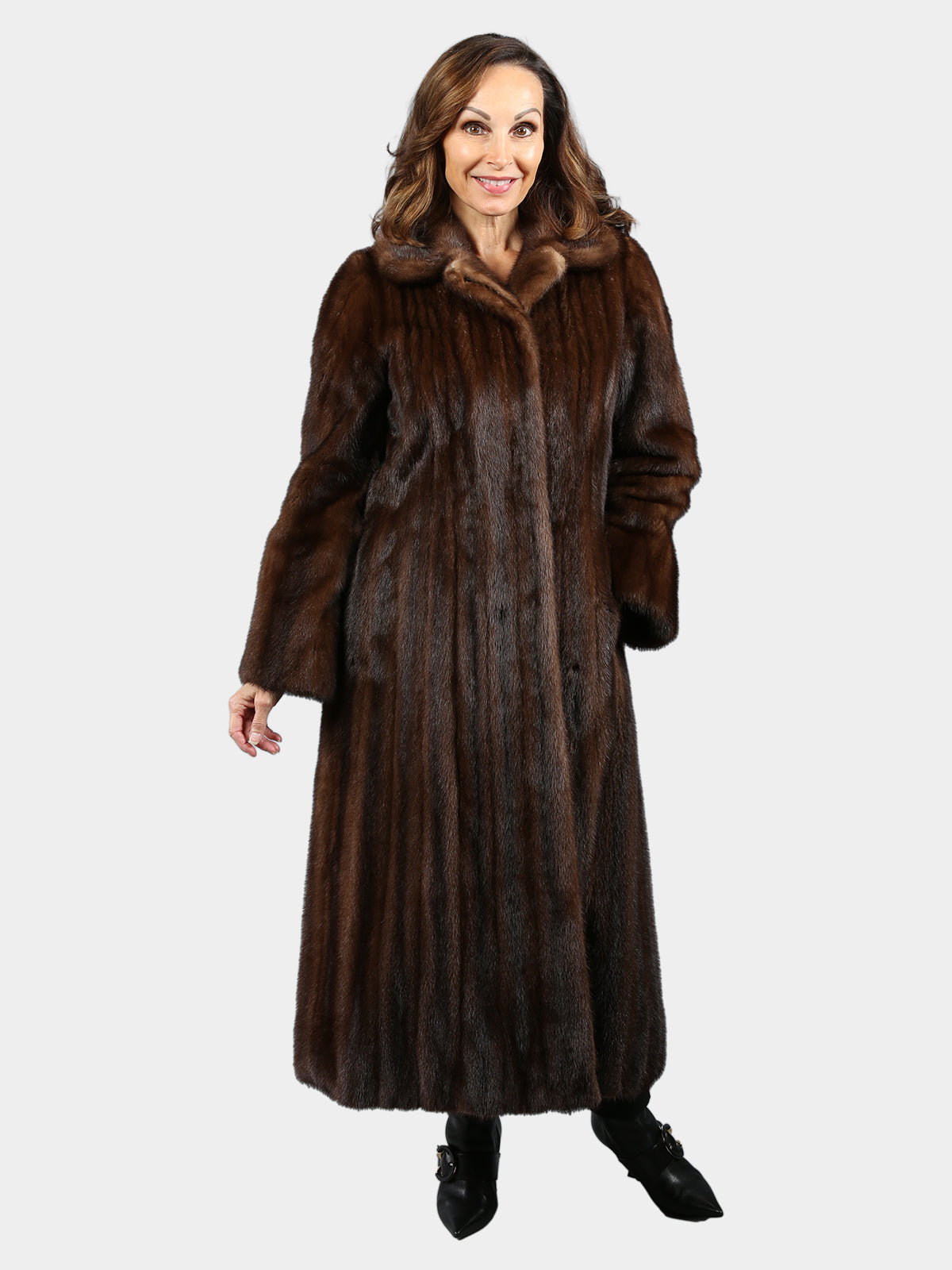 Woman's Vintage Natural Mahogany Female Mink Fur Coat