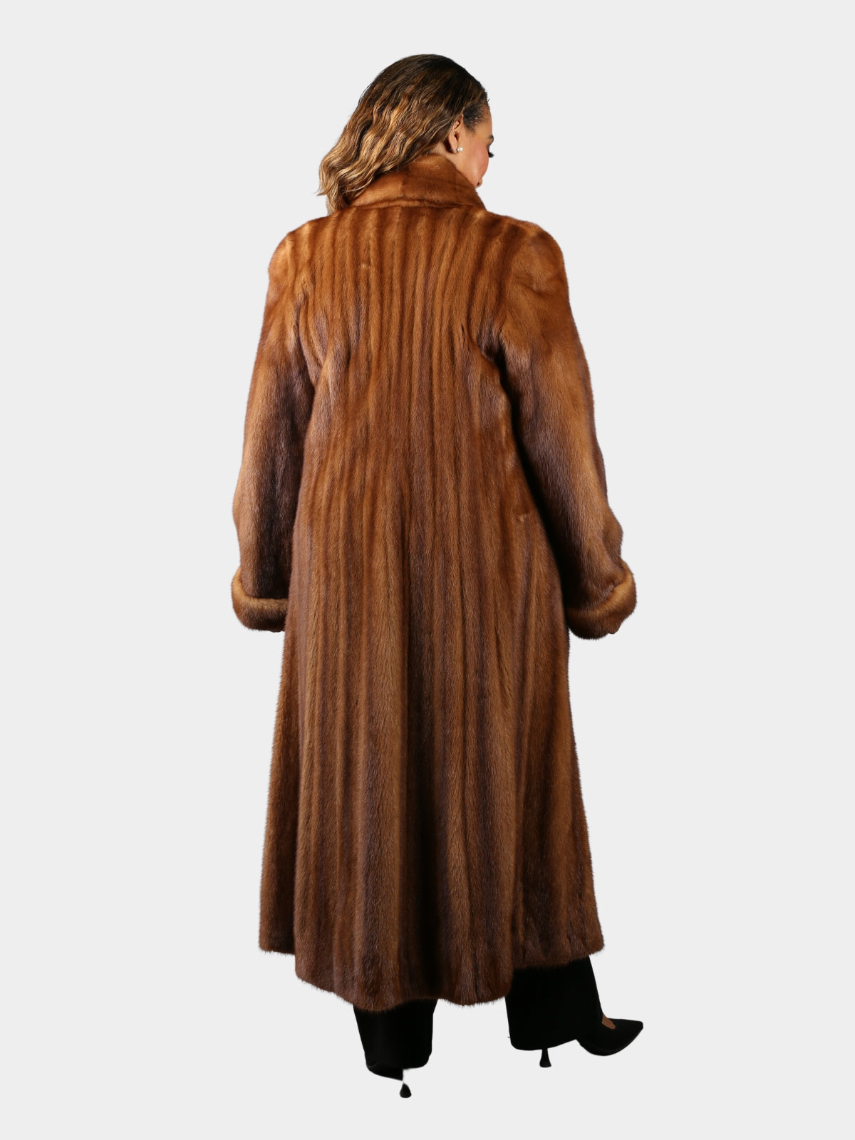 Woman's Natural Whiskey Female Mink Fur Coat