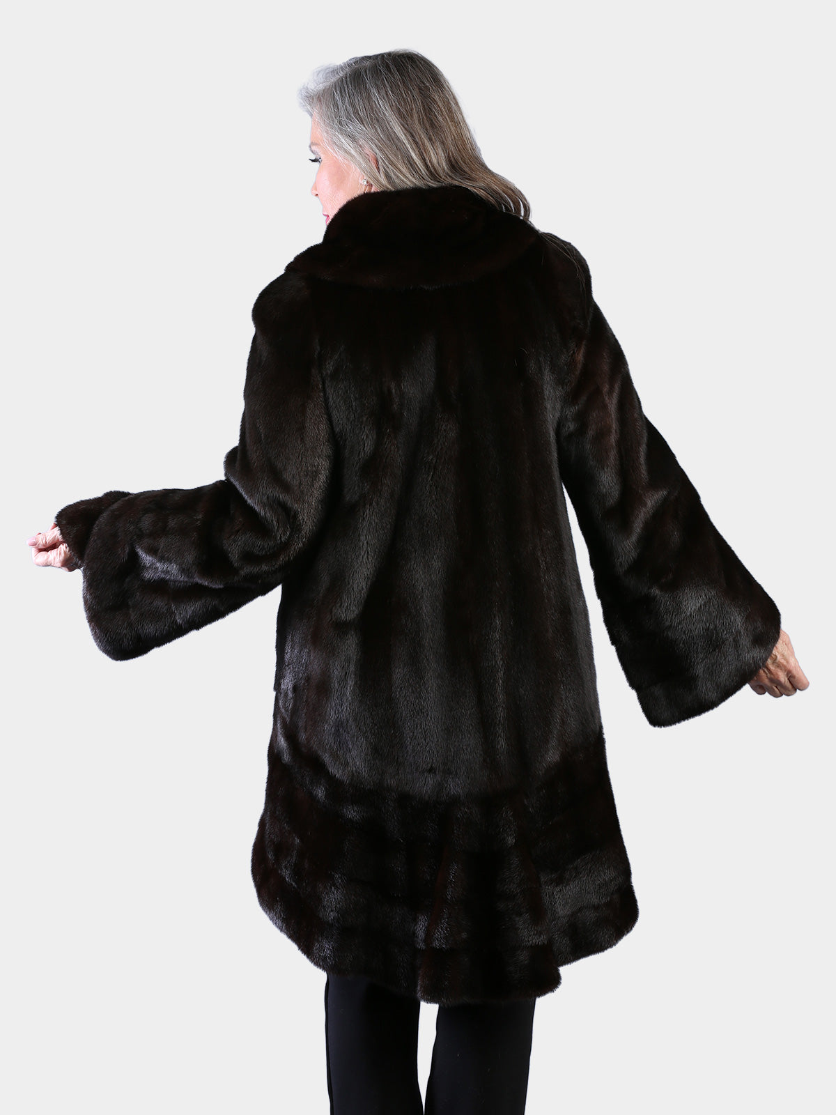 Woman's Natural Ranch Female Mink Fur 3/4 Coat