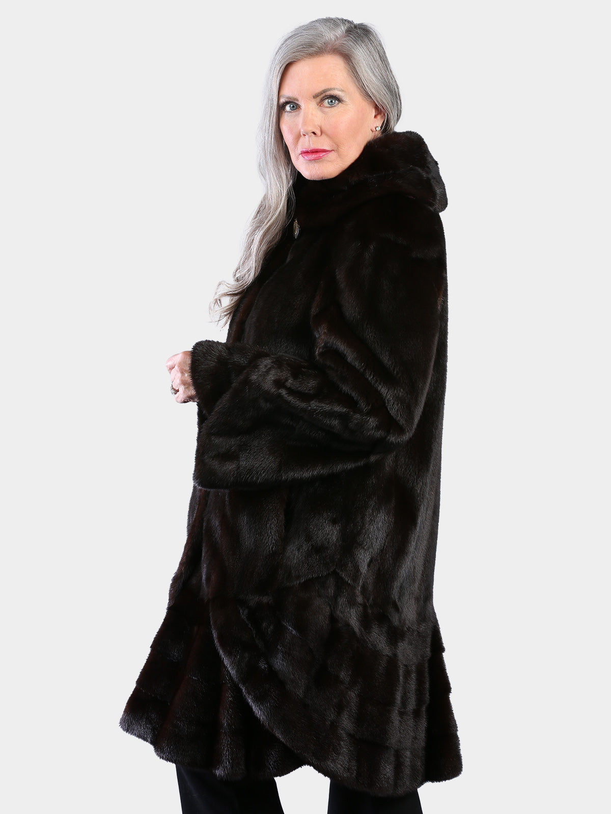 Woman's Natural Ranch Female Mink Fur 3/4 Coat
